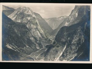 Norge - Utsigt fra Stalheim Hotel - Nærødal [005-2779