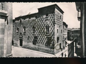 Salamanca - Casa de las Conchas [005-4739