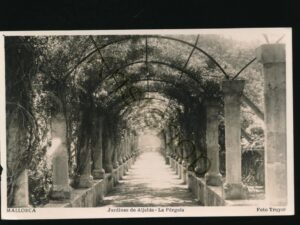 Mallorca - Jardines de Aljabia - La Pergola [005-4796