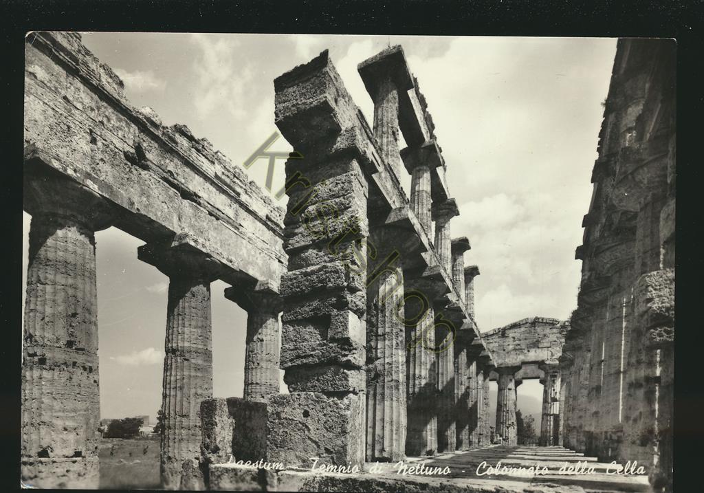 KRST005-5883_0.jpg Paestum - Temple de Neptune [005-5883