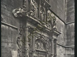 Luxembourg - Portail de la Cathédrale [005-6010