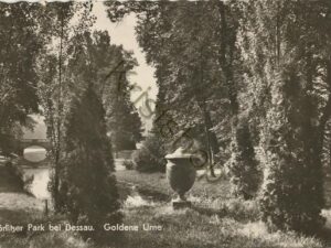 Wörlitzer Park - Goldene Urne [005-6742