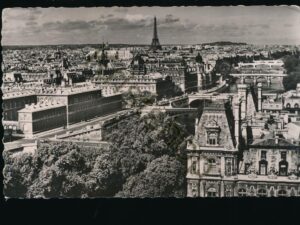 Paris vu d'en Haut - Les 7 Ponts et la Tour Eiffel [005-6935
