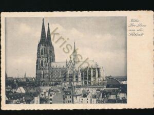 Köln - Der Dom von der Südseite   [006-0300