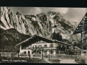 Grainau mit Zugspitze   [006-0680