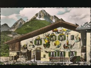 Mittenwald - gemaltes Bauernhaus   [006-0796