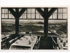 Hotels Höhe Acht - Blick von der Veranda [006-1542