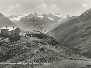 Starkenburgerhütte gegen denStubaler Hauptkamm [006-1974