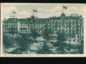 Wiesbaden - Frontansicht des Hotel Rose [006-4145