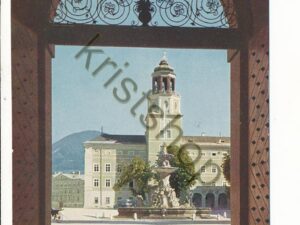 Salzburg - Glockenspiel und residenczbrunnen [006-4343