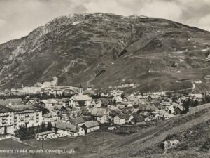 Andermatt mit Oberalpstraße [006-5263