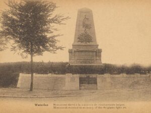 Waterloo - Monument élevé de combattants belges [006-5358