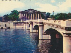Paris -  L'Assemblée nationale et le pont de la Concorde [006-5381