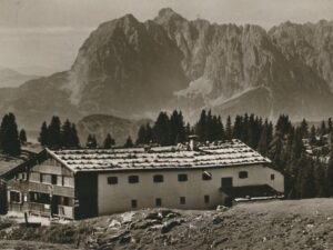 Reit im Winkl -Eggenalm mit Kaisergebirge [006-6076