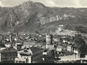 Trento - con il Monte Bondone [006-6617