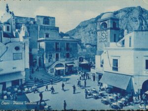 Capri - Piazza Umberto l [006-6643