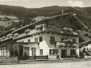 Bramberg im Pinzgau - Straßenwirt [006-7036