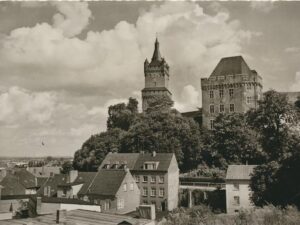 Kleve - Blick auf Schwanenburg [006-7104