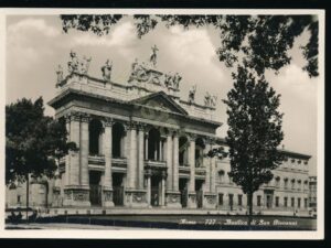 Roma - Basilica di San Giovanni [006-7483