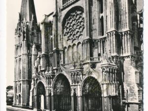 Chartres La Cathedrale [006-7719
