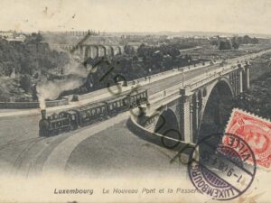 Luxembourg - Le Nouveau Pont avec le train [006-8410