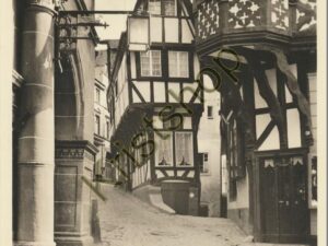 ??? Bernkastel-Kues an der Mosel Mittelalterliche Häuser am Markt ???? Deutschland [KRST007-0135
