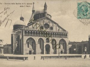 Padova - Pacciata della Bassilica di S Antonio [KRST007-0958