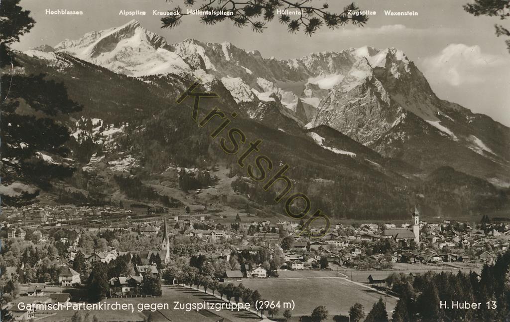 KRST007-1093_0.jpg Garmisch-Partenkirchen gegen Zugspitzgruppe [KRST007-1093