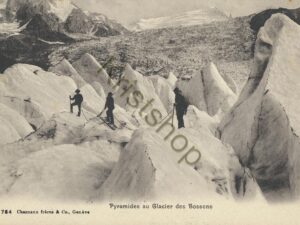 Pyramides au Glacier des Bossons [KRST007-1116