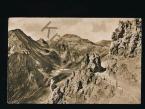 Am Felsenweg Strelapass-Hauptertäli [KRST007-1304