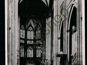 Regensburg - Dom - Mittelschiff und Chor [KRST007-1515
