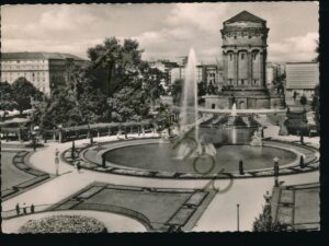 Mannheim - Am Wasserturm [KRST007-1784