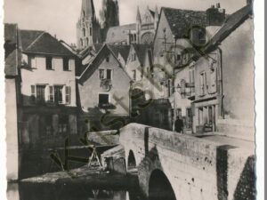 Chartres - Le pont Bauju [KRST007-2370