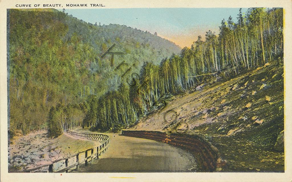 KRST007-3044_0.jpg Curve of Beauty - Mohawk Trail [KRST007-3044