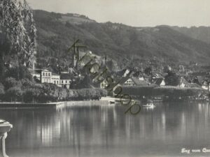 Zug vom Quai aus [KRST007-3421