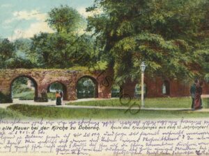 Die alte Mauer bei der Kirche zu Doberan  [KRST007-3573