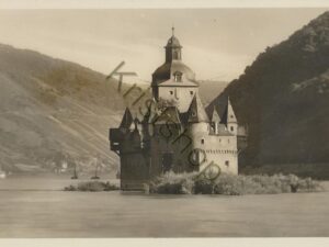 Die Pfalz bei Caub a Rhein  [KRST007-3694