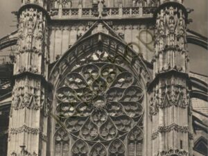 Beauvais - La Cathèdrale St-Pierre [KRST007-3820