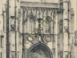 Avignon - L'Eglise Saint-Pierre [KRST007-3836