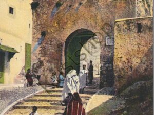 Tanger - Une porte de la Casbah  [KRST007-3994