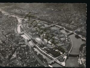 Paris - La Seine et L'Ille de la Citè  [KRST007-4208