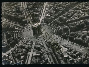 Paris - L'Arc de Triomphe  [KRST007-4237