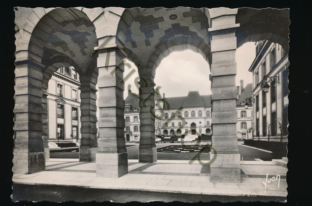 KRST007-4284_0.jpg Paris - Citè Universitaire [KRST007-4284