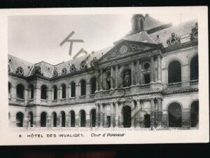 Hôtel des Invalides - Cour d'Honneur [KRST007-4537