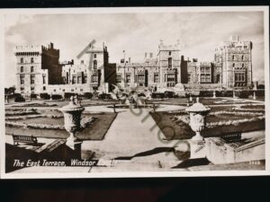 Windsor Castle - The East Terrace [KRST007-4613