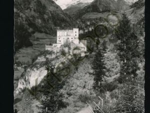 Schloss bei Matrei  [KRST007-4782