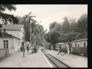 Bad Doberan - Bahnhof mit Bäderbahn [KRST007-5154