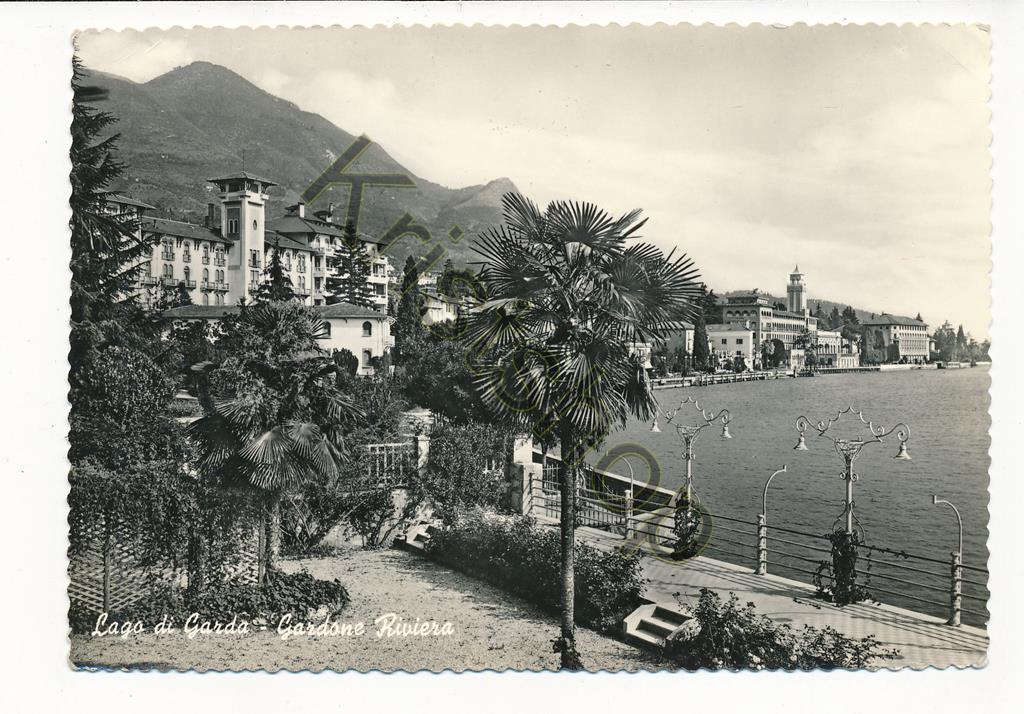 KRST007-5293_0.jpg Lago di Garda - Gardone Riviera [KRST007-5293