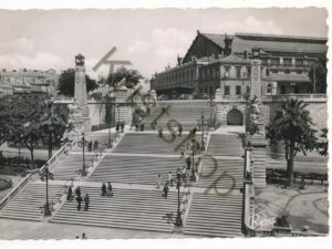 Marseille - Escalier Monumental et Gare Saint-Charles [KRST007-5372