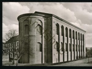 Trier - Basilika [KRST007-5465